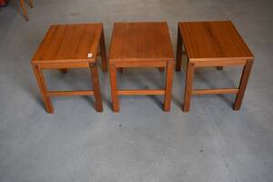 3 placeringsbord teak 1960 tal