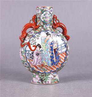 Kinesisk vase af porcelæn 