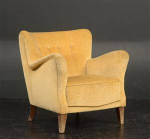 Lænestol betrukket med velour, 1940erne