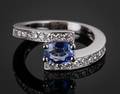 Fransk safir- og brillantring af hvidguld 18 kt.