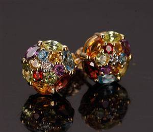 Ørestikkere. 9 kt guld