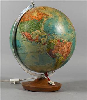 Jordglob med belysning, glas, omkring 1900-talets mitt