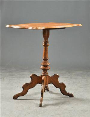 Pelarbord i ek, 1800-tal