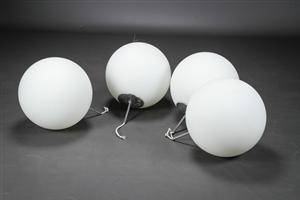 Fire pendler, mælkehvidt glas 4