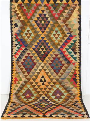 Harsin-kelim 300 x 163 cm