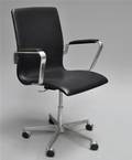 Arne Jacobsen. Oxford kontorstol, model 3273 