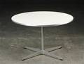 Arne Jacobsen. Sofabord