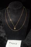 Halsband 2 st, guld 18 K, varav ett med hänge