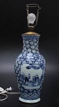 Bordslampa, porslin, Kina, 1900-tal