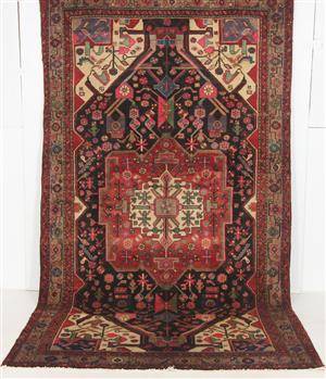 Orientalisk matta Nahavand 325 x 180 cm