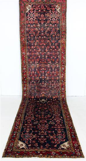 Orientalisk matta. Malayer 410 x 100 cm