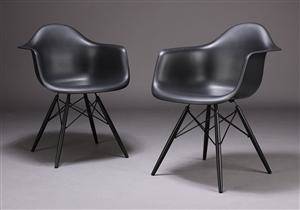 Charles Eames, par skalstole, model DAW 2
