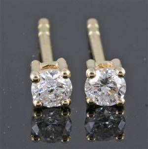 Earrings in 14k yellow  gold set with brilliant cut diamonds 0.22ct 