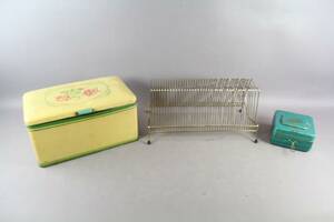 Plåtburk, skivställ mm