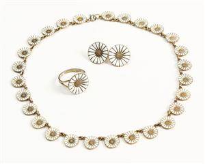 Anton Michelsen smykkesæt - Marguerit, halskæde, ring, ørestikkere