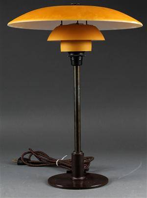 Poul Henningsen. PH 3½2 bordlampe