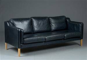 Stouby. Tre-pers. sofa, læder 