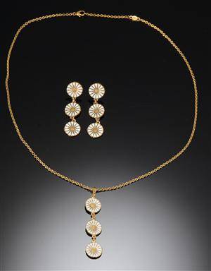 To margueritsmykker, Georg Jensen m.fl