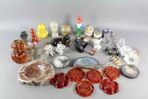 Figuriner och glaskonst mm