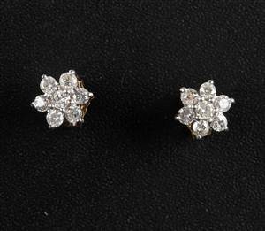 Par diamantørestikker ca. 0,49 ct. 2