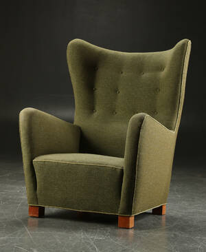 Fritz Hansen. Højrygget lænestol model 1672