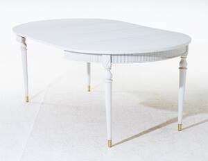Matbord gustaviansk stil