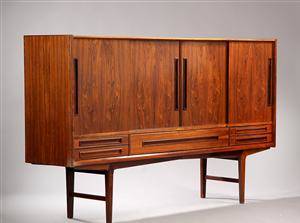 Dansk møbelproducent. Skænk af Rio palisander