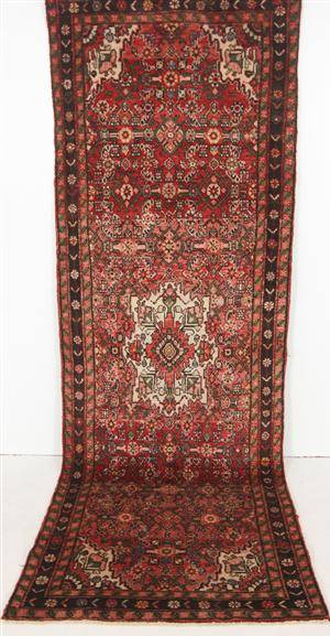 Persisk Hamedan 322 x 109 cm. 