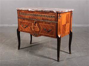 Byrå, gustaviansk stil 