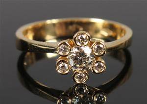Ring, 14 kt guld, brillanter