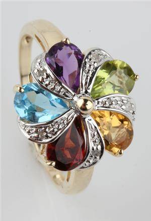 Multicolour ring
