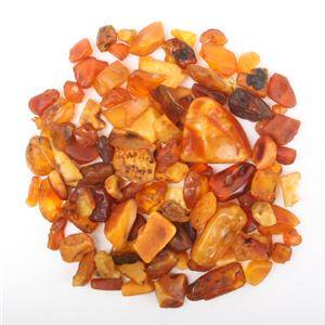 Samling danske ravstykker. Vægt 329 gram.