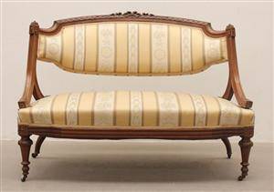 Soffa, Louis XVI-stil