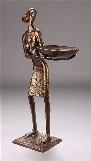 Figur af bronzepatineret metal