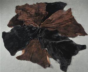 Samling lammskinn i brunt och svart, 7 st 7