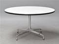 Charles Eames. Rundt spisebord  Segmented Table. Ø 130 cm 