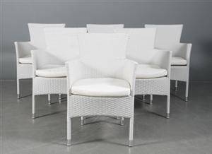 Havemøbler. Seks stabelbare havestole, hvid polyrattan, aluminium stel. 6  
