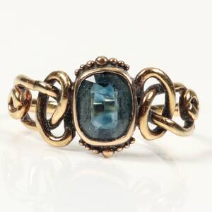GULDRING 18k 2.4g inkl. sten