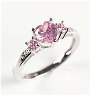 Diamantring i sterlingsølv