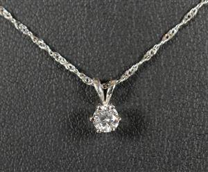 Brilliantvedhæng af rhodineret guld, ca. 0.23 ct