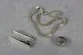 Halsband, ring och slipsnålar 2 st i silver 