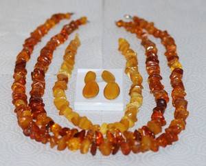 Halskæder, øreklips samt manchetknapper med Fanø rav. 5