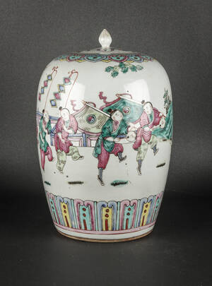 Kinesisk vase af porcelæn