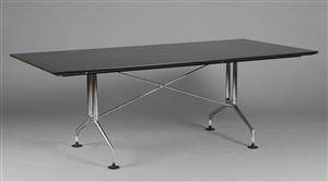 Antonio Citterio. Bord model Spatio.Aluminium, stål og specialudført plade af poleret granit