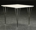 Piet HeinArne Jacobsen. Kvadratisk bord
