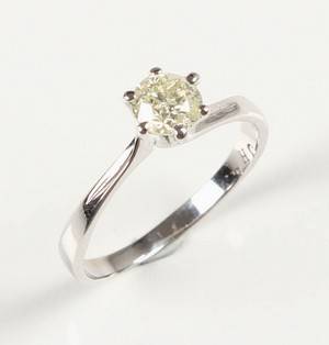 Ring, 14 kt hvidguld, brillant