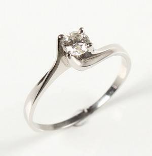 Ring, 14 kt hvidguld, brillant