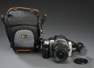 Canon EOS Digital Rebel. Digitalkamera Denne vare er sat til omsalg under nyt varenummer 4573862