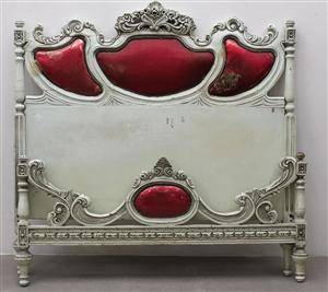 Säng, gustaviansk stil