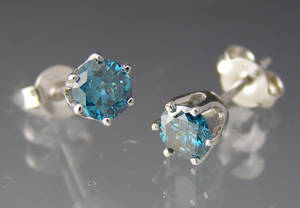 Par brillant ørestikker ca. 0.76 ct.